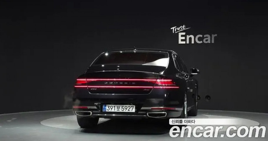 Genesis G90 