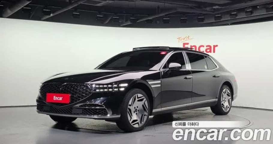 Genesis G90 