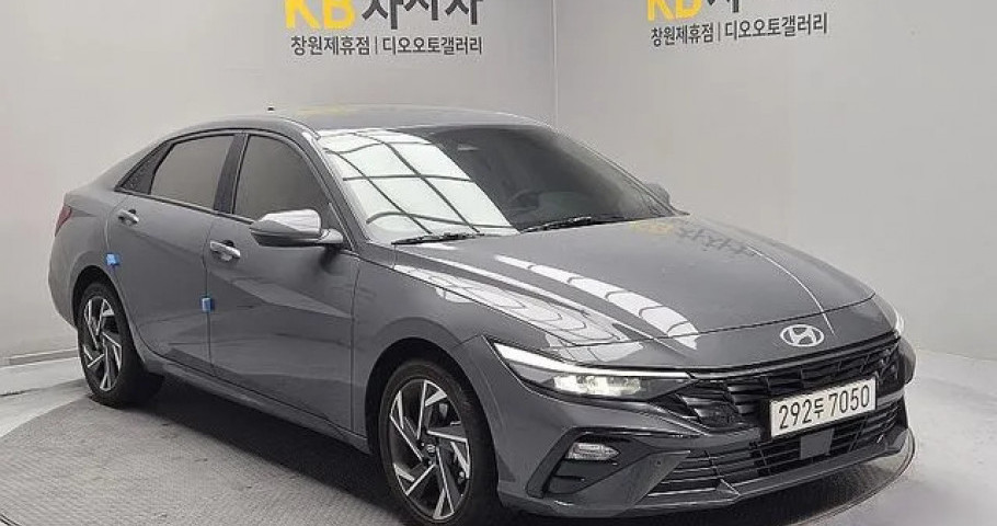 Hyundai Avante (Elantra) 