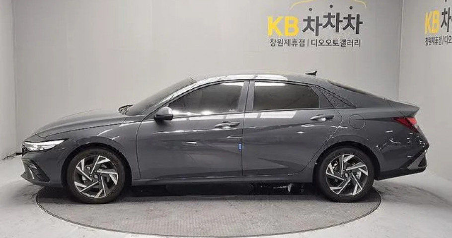 Hyundai Avante (Elantra) 