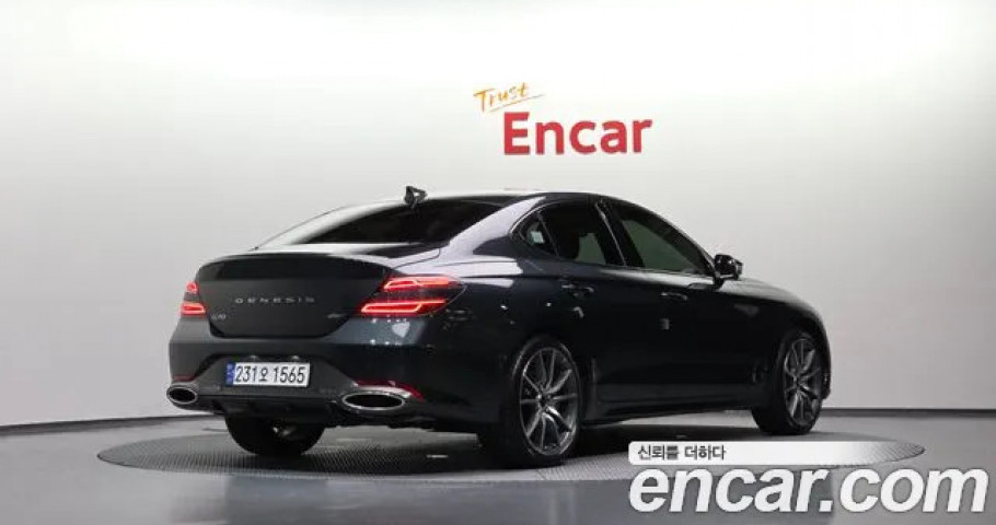 Genesis G70 