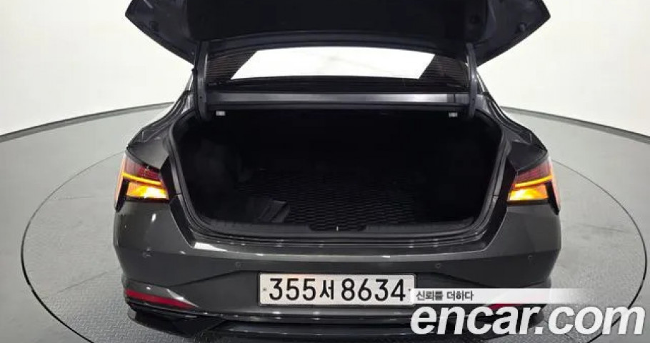 Hyundai Avante (Elantra) 