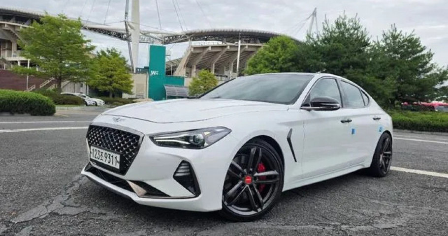 Genesis G70 