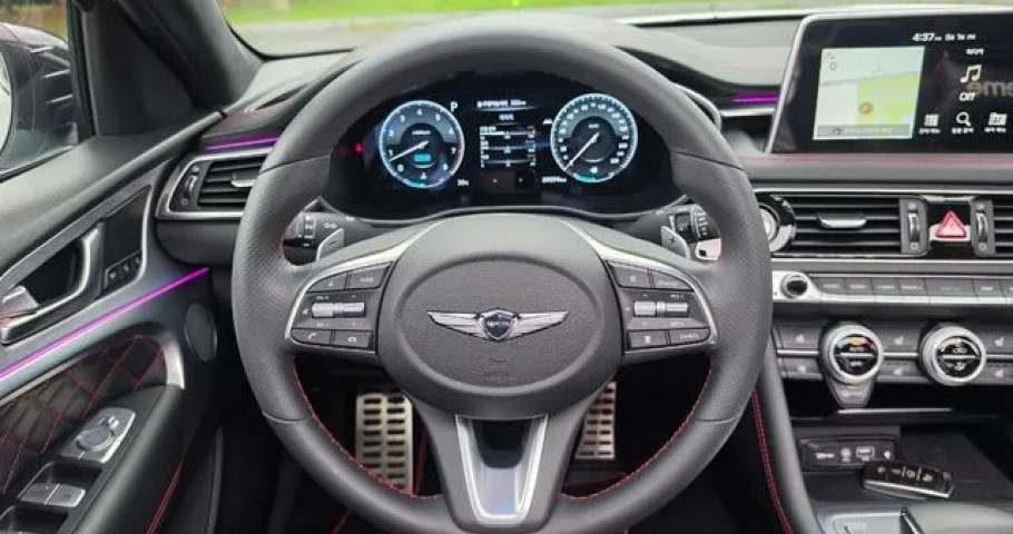 Genesis G70 