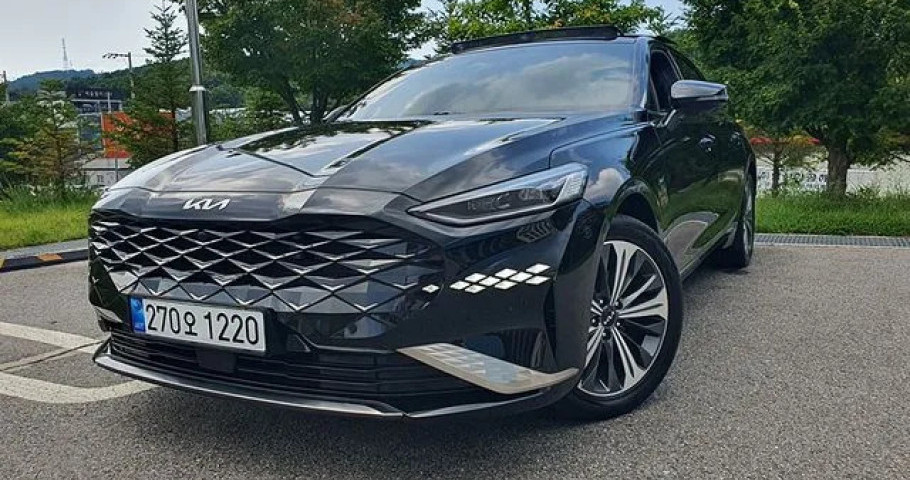 Kia K8 