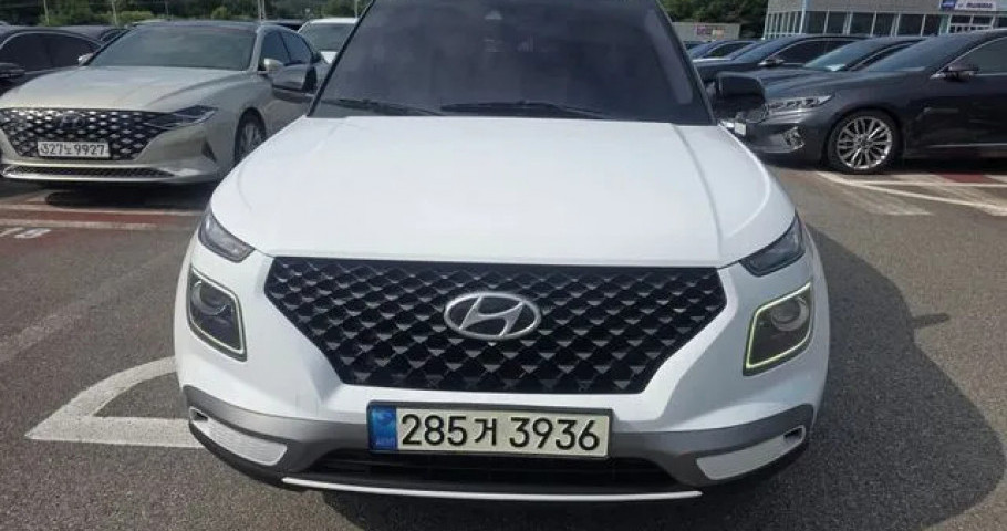 Hyundai Venue 