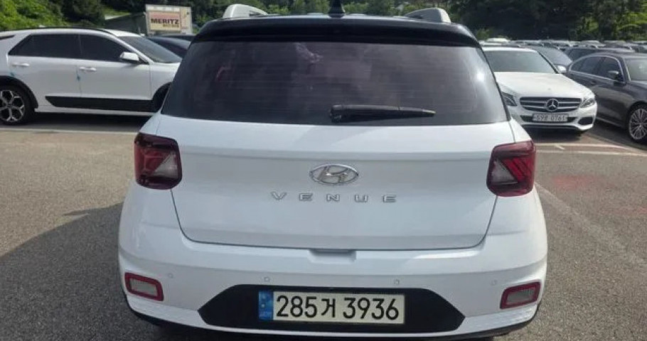 Hyundai Venue 