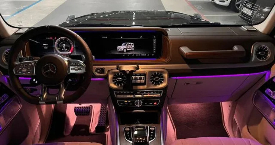Mercedes-Benz G-Class 