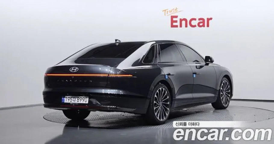 Hyundai Grandeur 