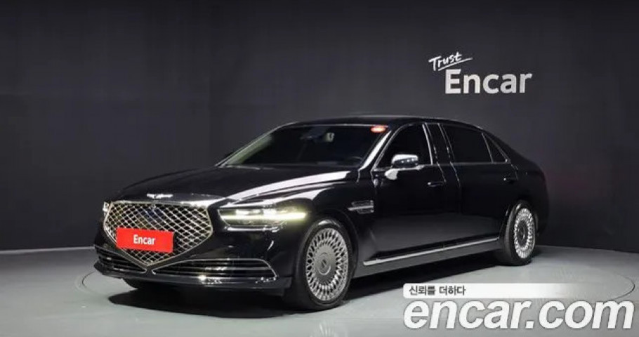 Genesis G90 