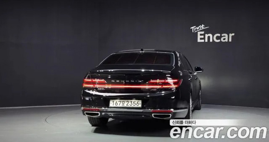 Genesis G90 