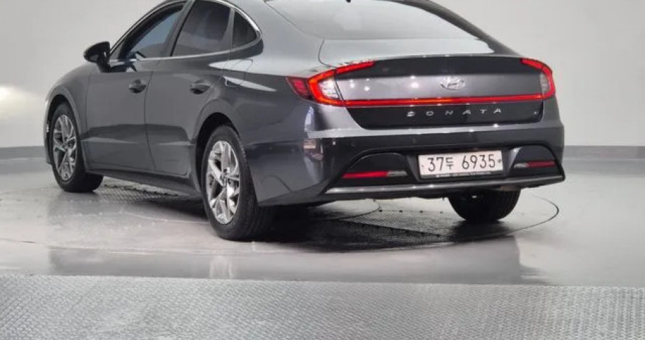 Hyundai Sonata 