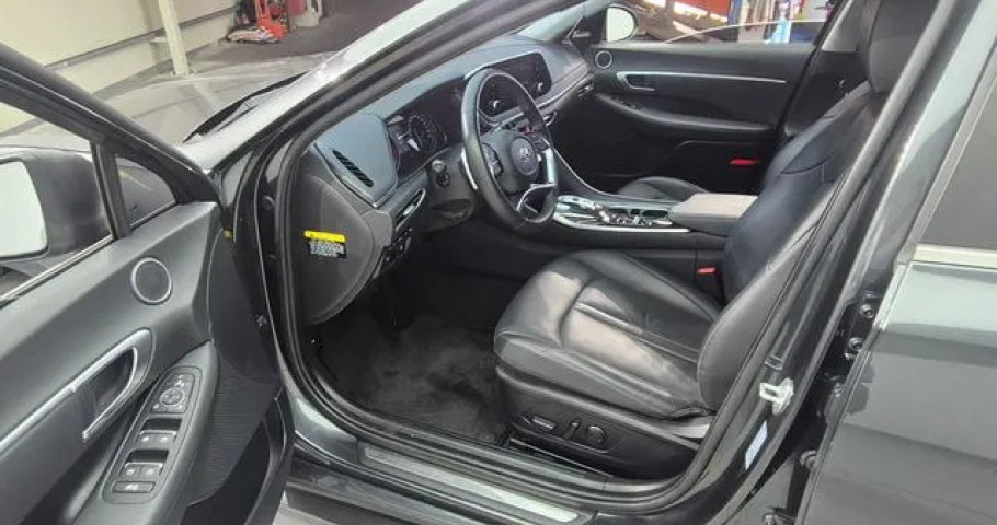 Hyundai Sonata 