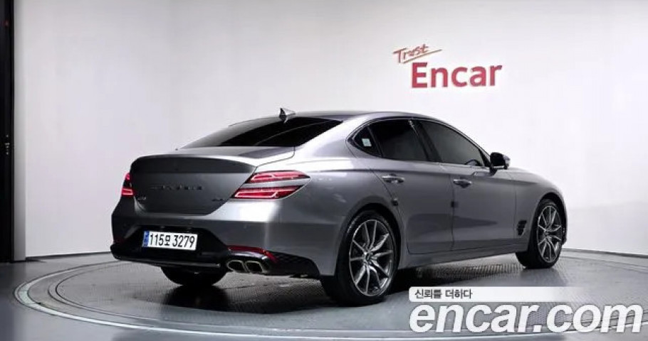 Genesis G70 