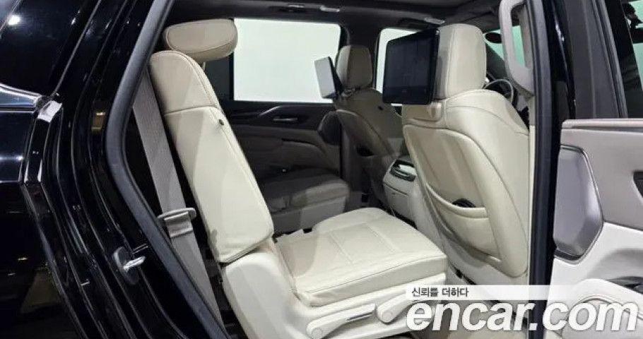 Cadillac Escalade 