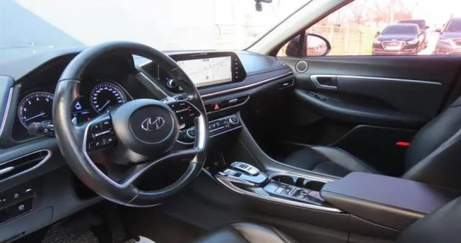 Hyundai Sonata 