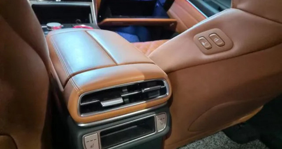 Genesis Gv80 