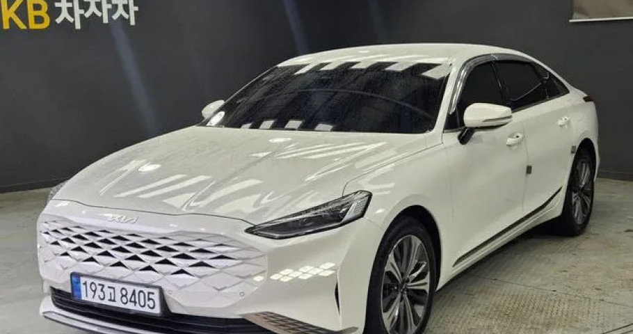 Kia K8 