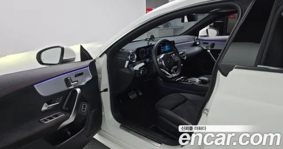 Mercedes-Benz Cla-Class 