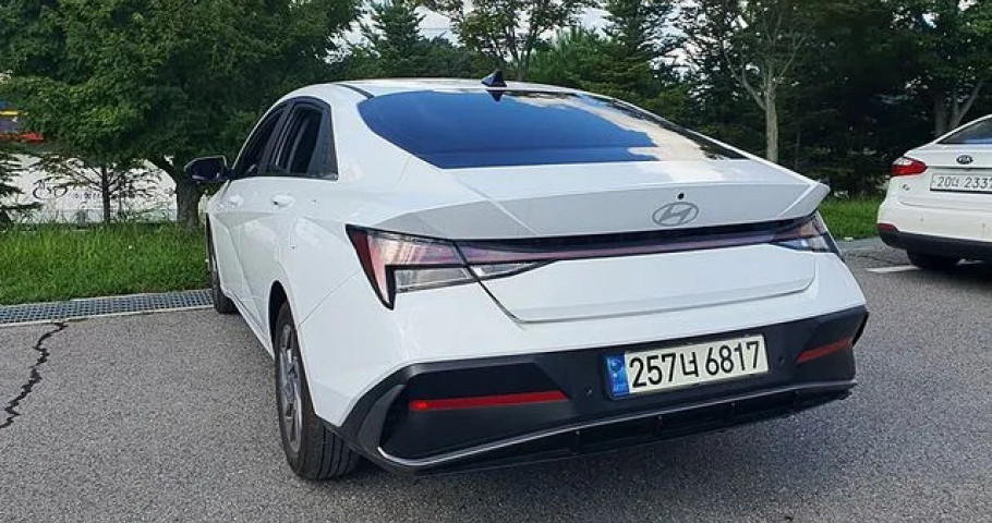 Hyundai Avante (Elantra) 