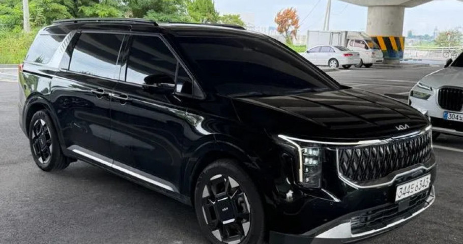Kia Carnival 