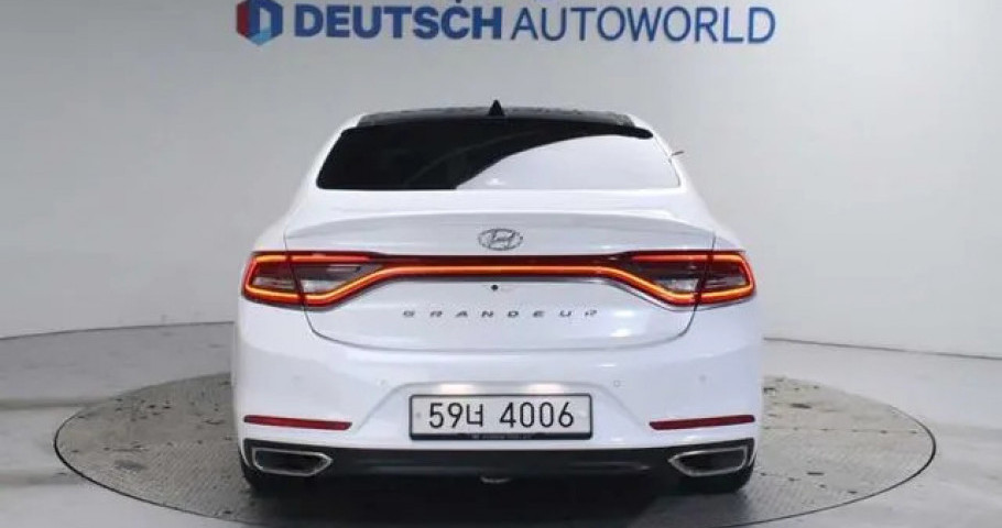 Hyundai Grandeur 