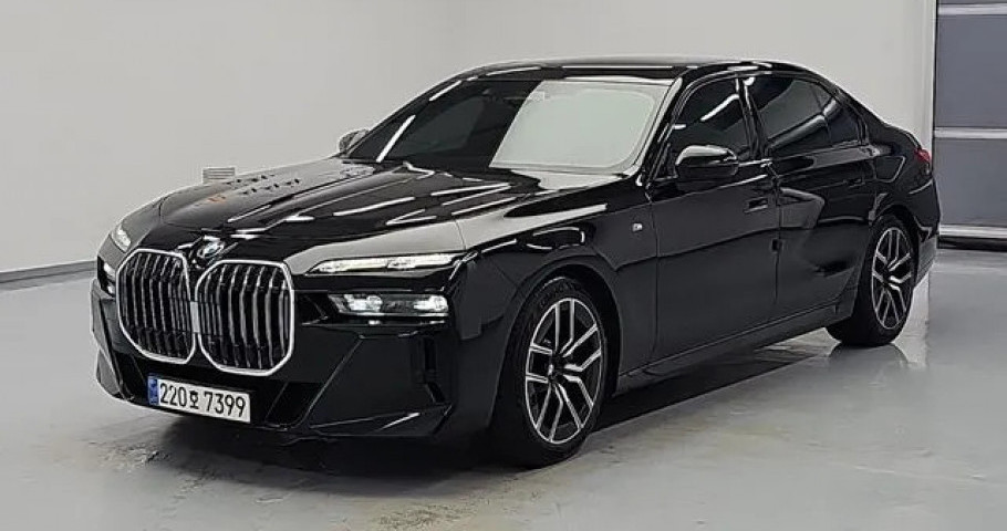 Bmw 7-Series 