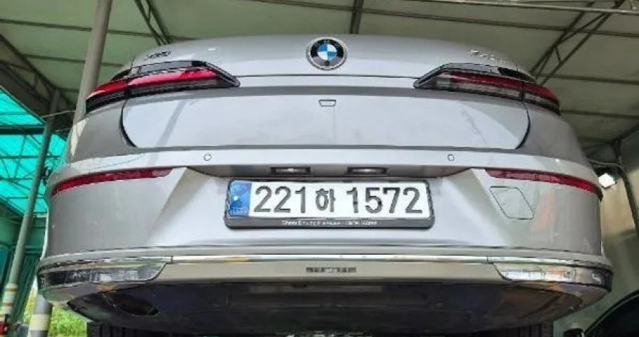 Bmw 7-Series 