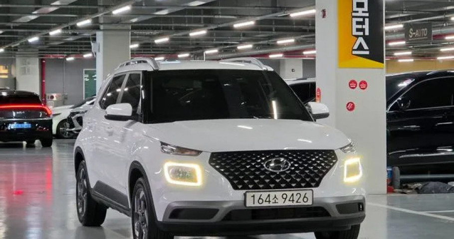 Hyundai Venue 