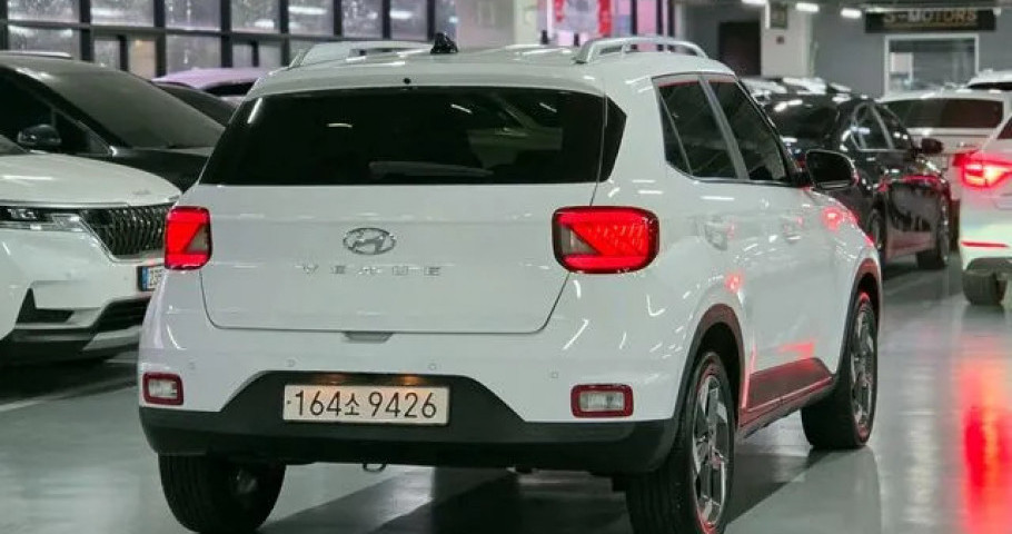 Hyundai Venue 