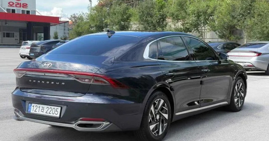 Hyundai Grandeur 