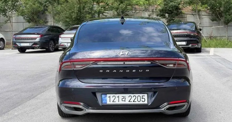Hyundai Grandeur 