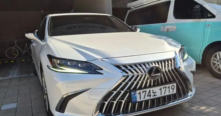 Lexus Es 