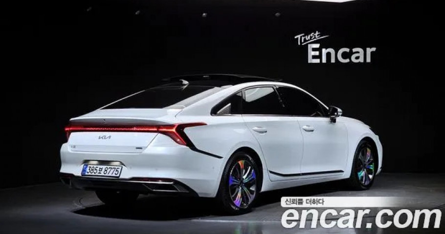 Kia K8 