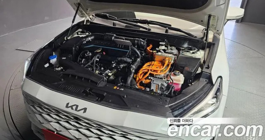 Kia K8 
