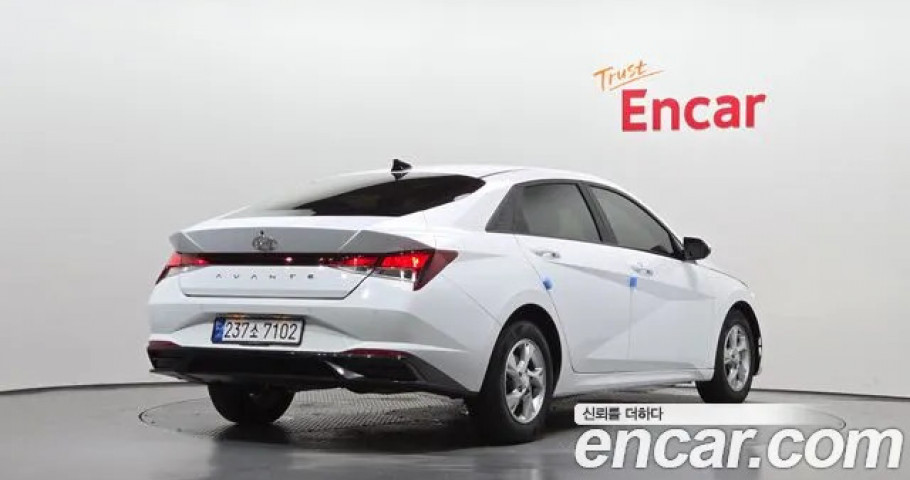 Hyundai Avante (Elantra) 