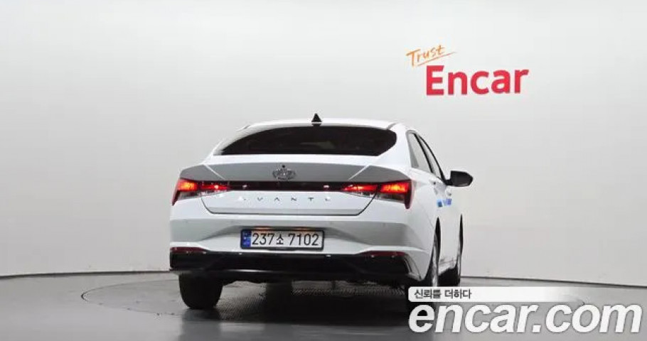 Hyundai Avante (Elantra) 