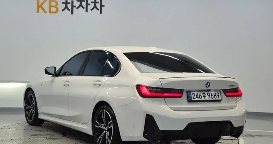 Bmw 3-Series 