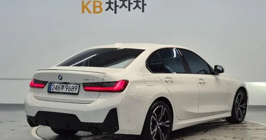 Bmw 3-Series 