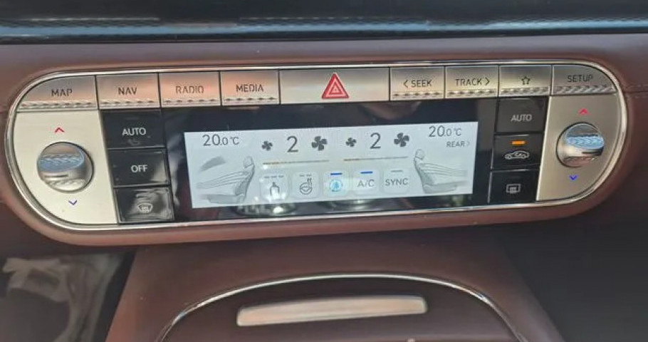 Genesis G90 