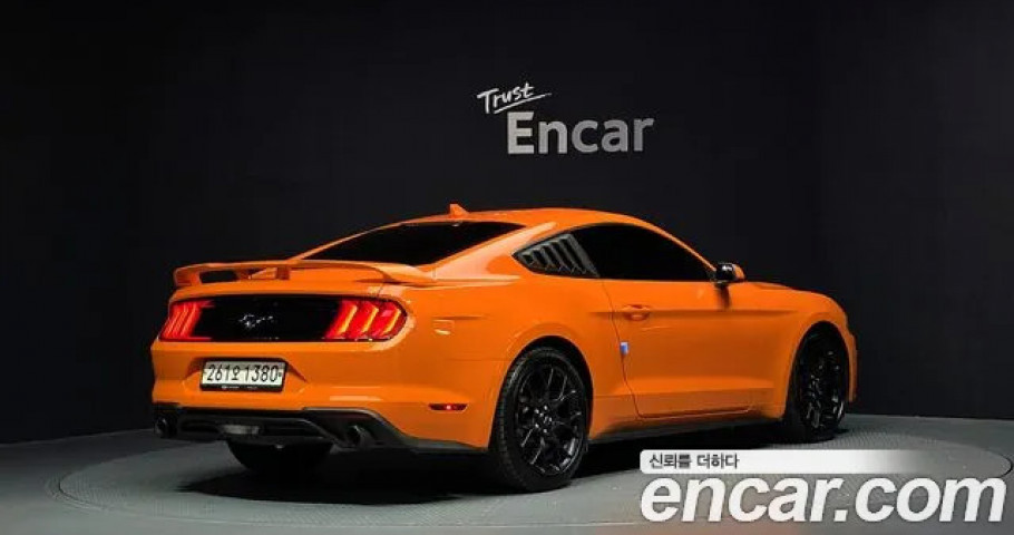 Ford Mustang 
