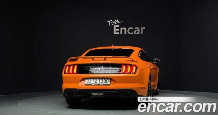 Ford Mustang 
