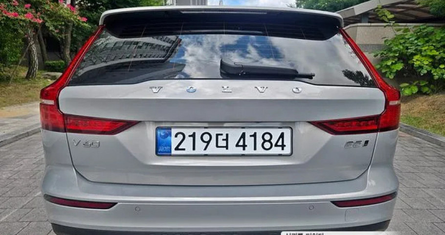 Volvo V60 