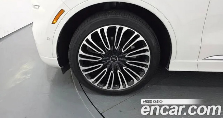Lincoln Aviator 