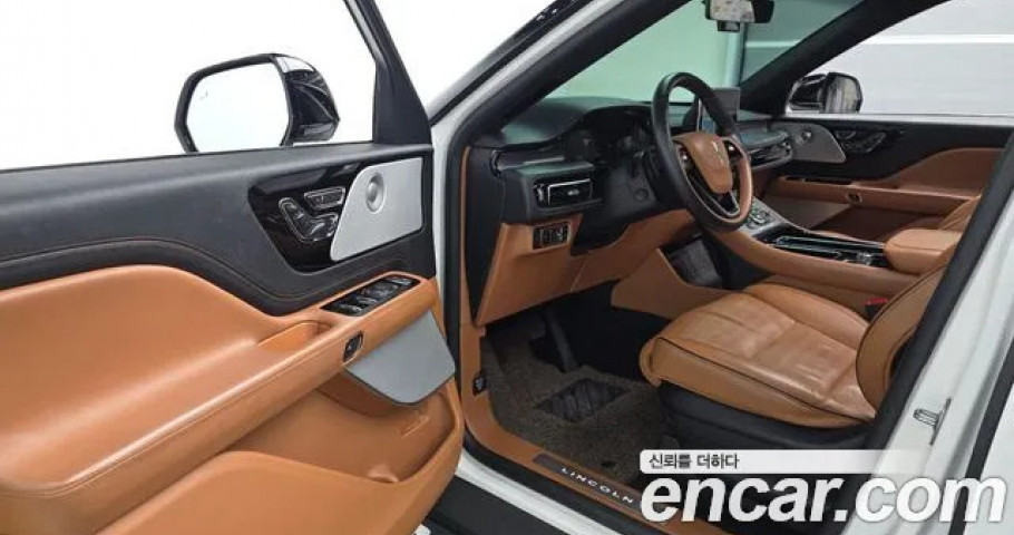 Lincoln Aviator 