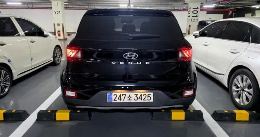 Hyundai Venue 