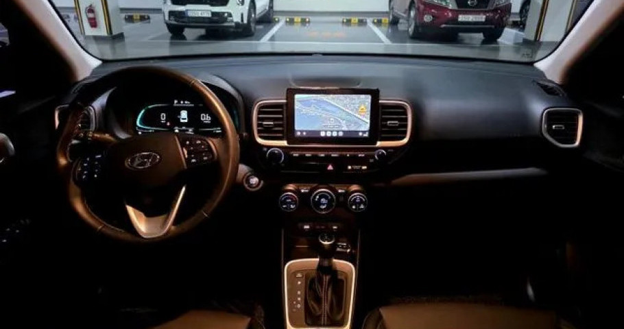 Hyundai Venue 
