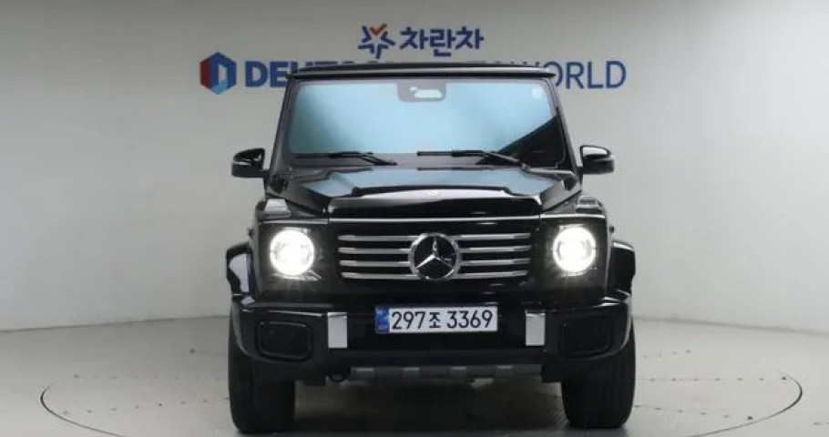 Mercedes-Benz G-Class 