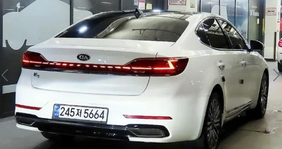 Kia K7 