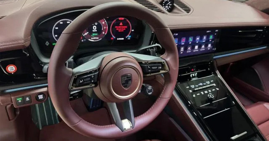 Porsche Panamera 